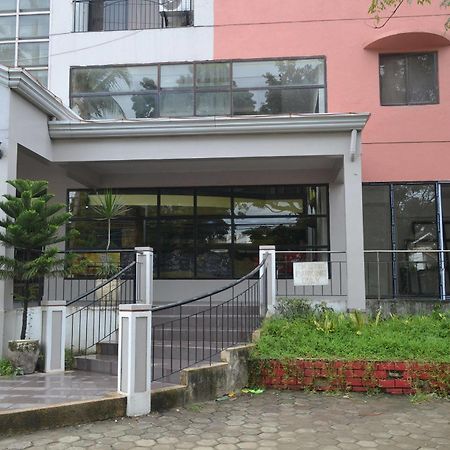 Sdr Serviced Apartments Cebu Екстер'єр фото
