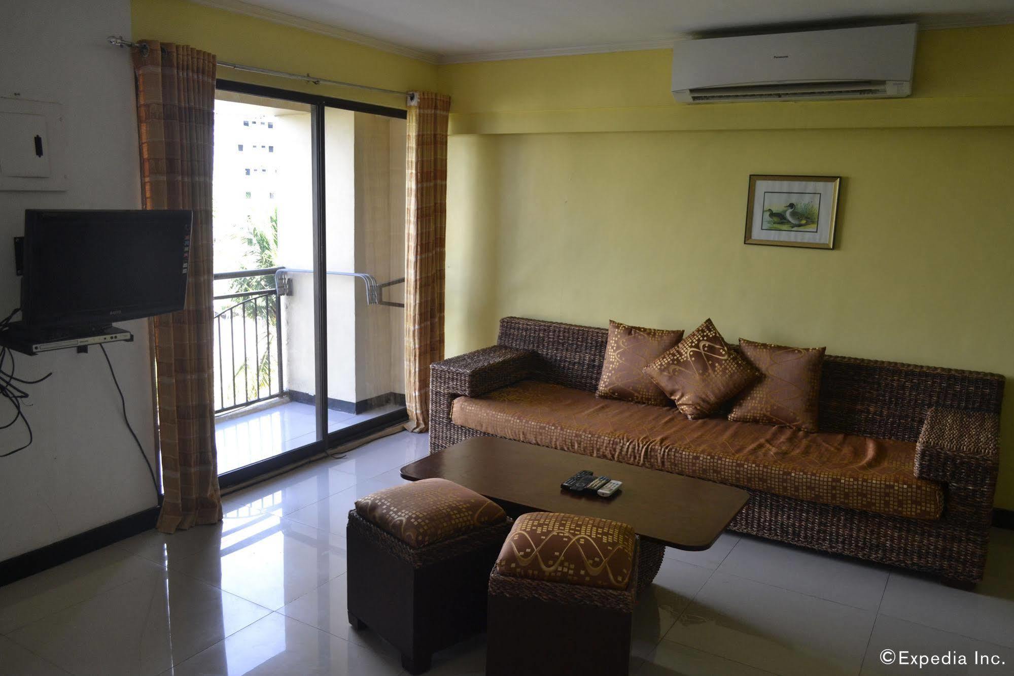 Sdr Serviced Apartments Cebu Екстер'єр фото
