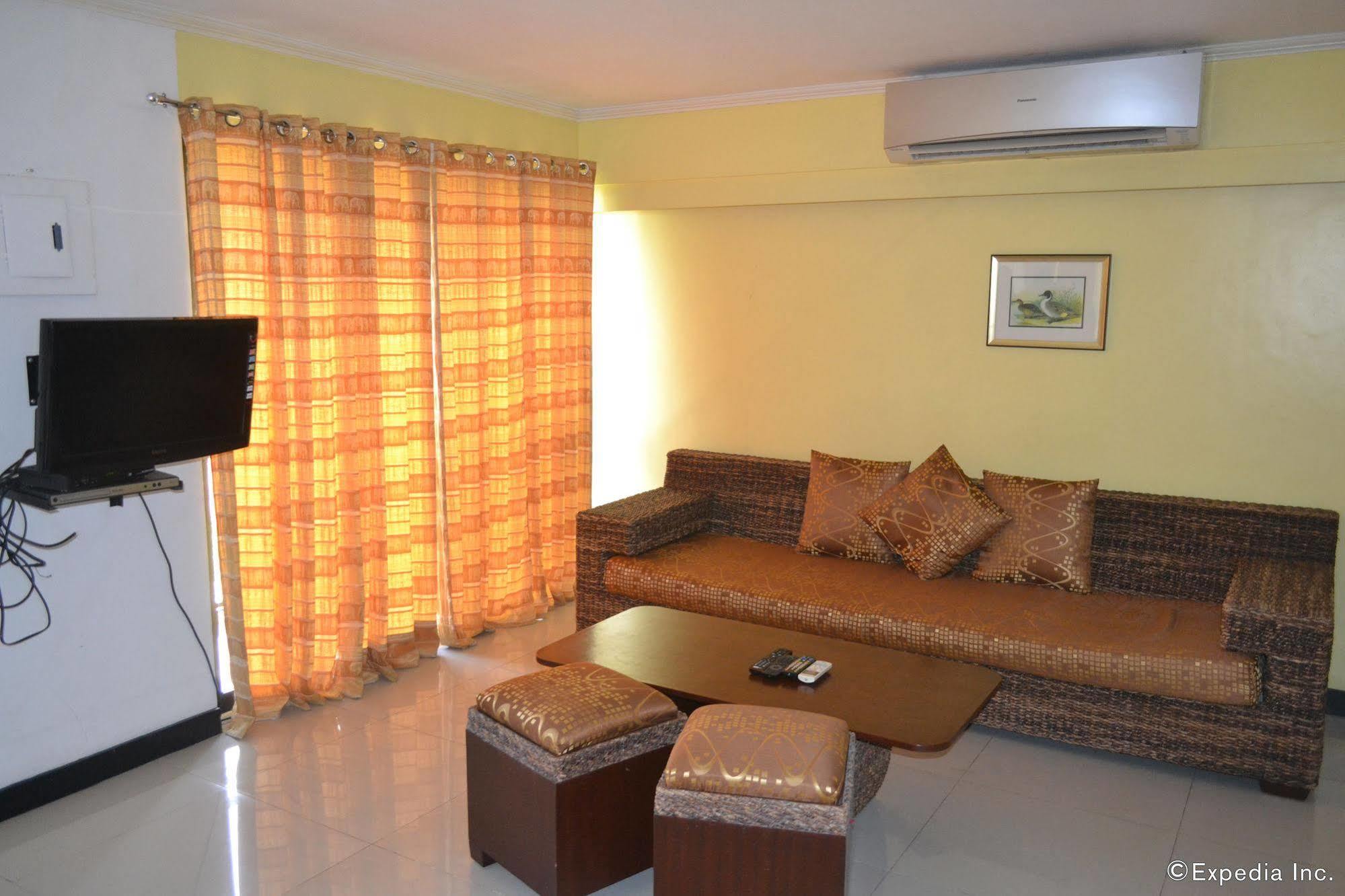 Sdr Serviced Apartments Cebu Екстер'єр фото