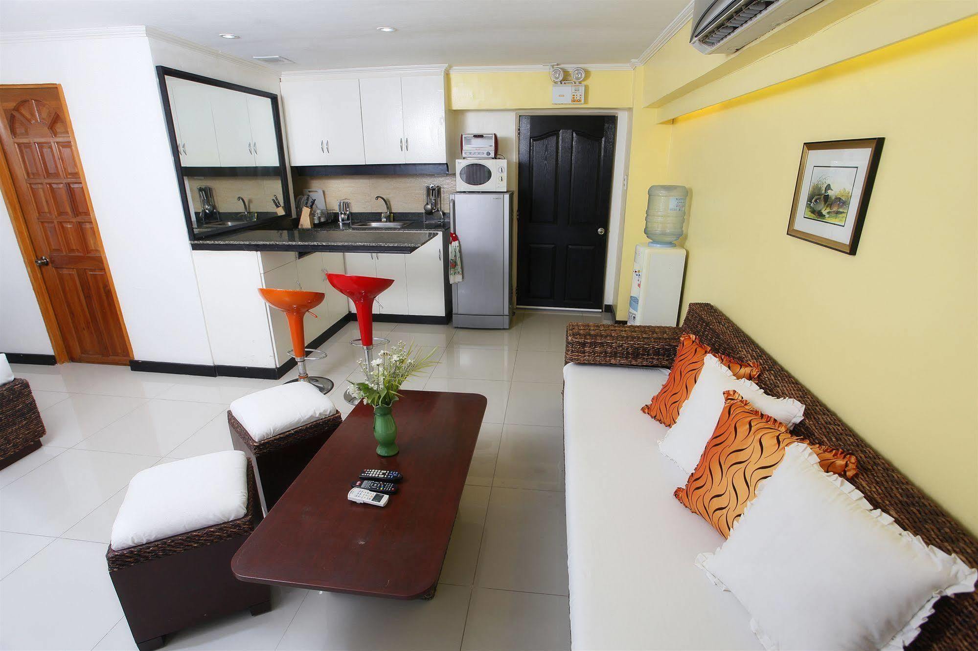 Sdr Serviced Apartments Cebu Екстер'єр фото